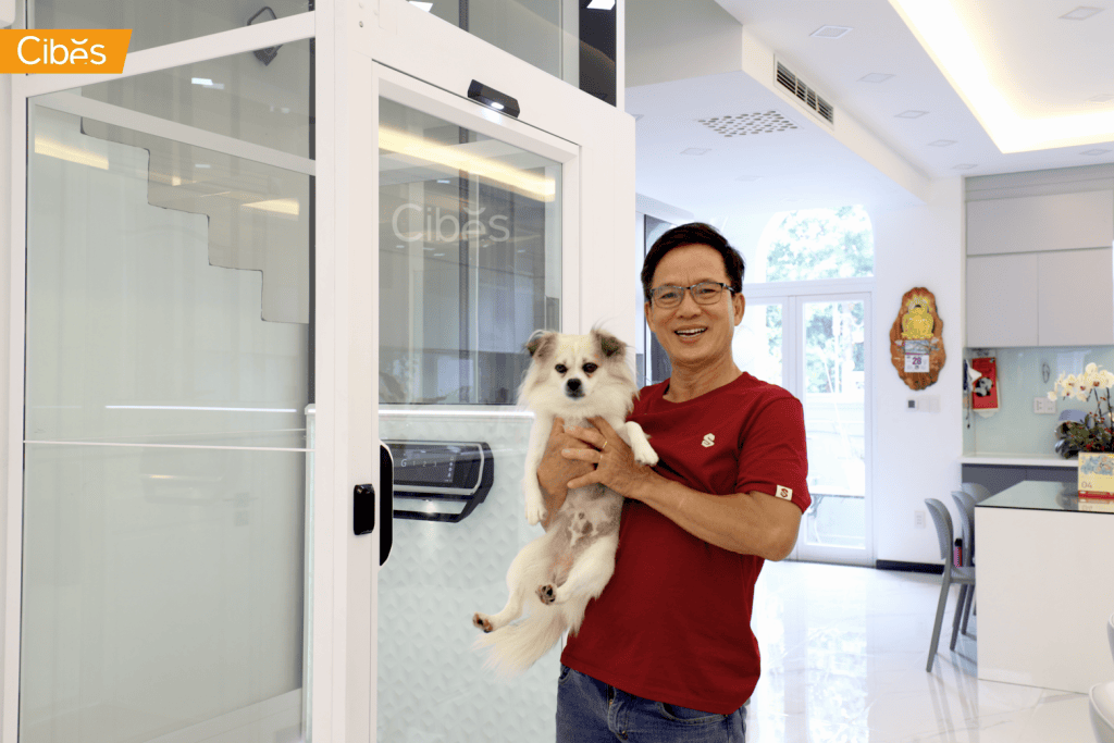 A home lift makes daily movement between floors easier for families, elderly parents, and guests.